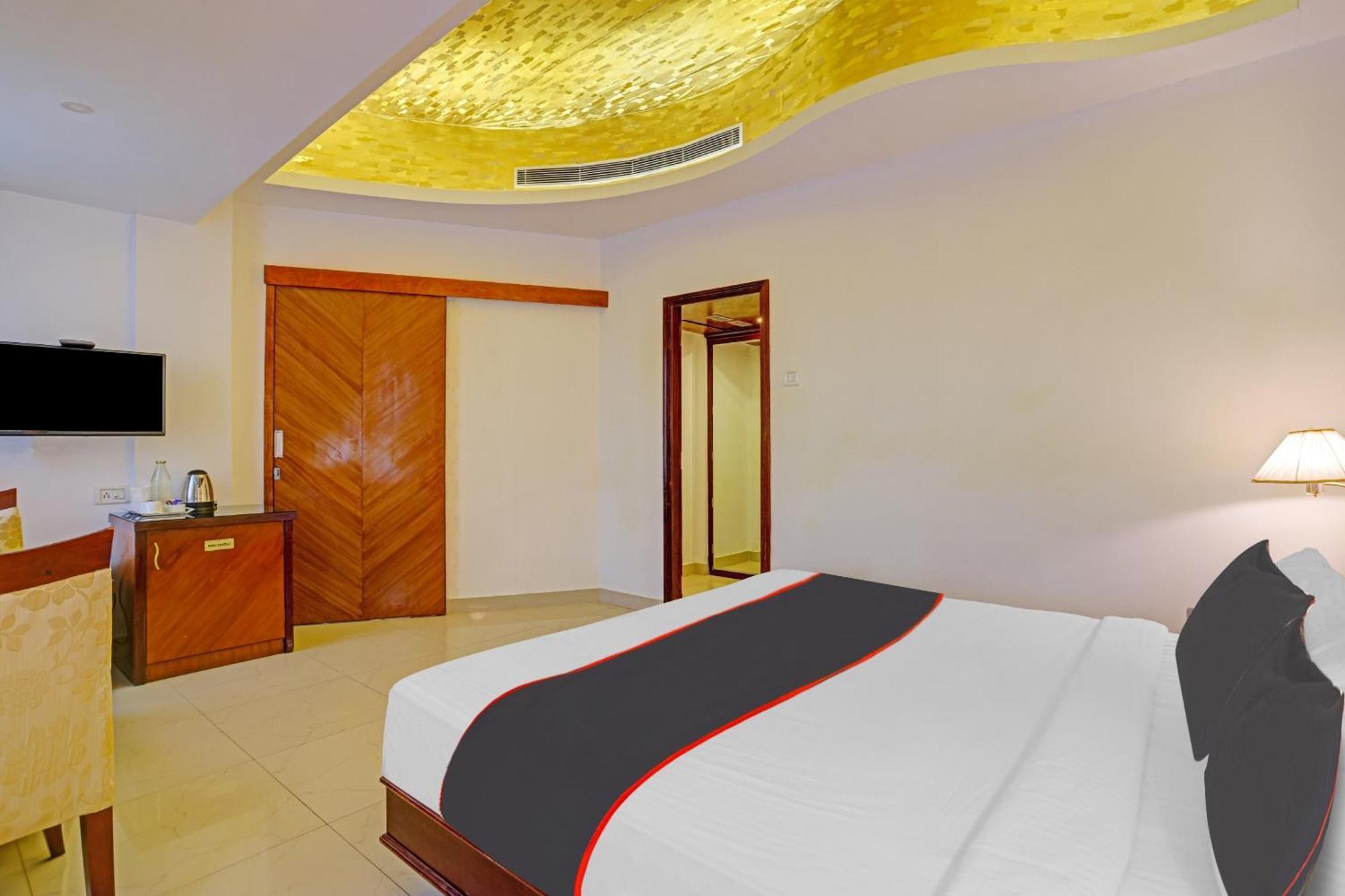 Hotel Super Collection O Indraprastha à Thiruvananthapuram Extérieur photo