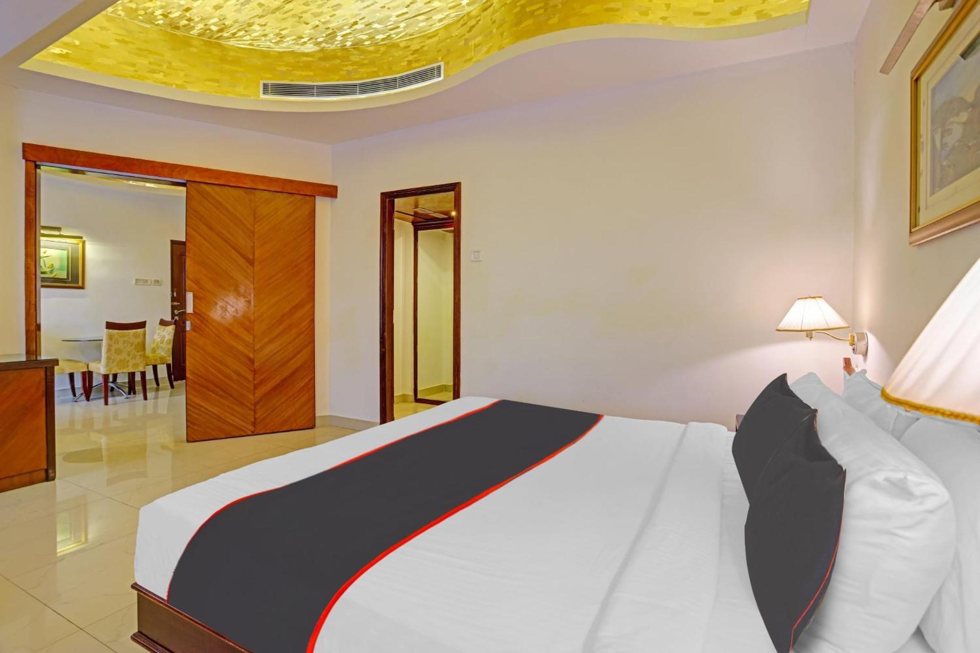Hotel Super Collection O Indraprastha à Thiruvananthapuram Extérieur photo